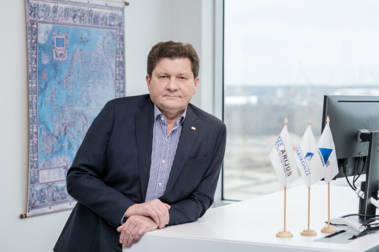 Vienos didžiausių logistikos įmonių Lietuvoje vadovas Arijus Ramonas: „Įmonės sėkmės paslaptis yra čia dirbantys žmonės“