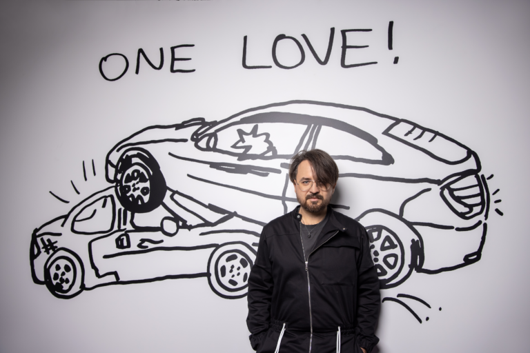 „Įmonės „carVertical“ įkūrėjai: Pagrindinis mūsų veiklos tikslas – padėti pirkėjams sužinoti tikrąją automobilių istoriją“