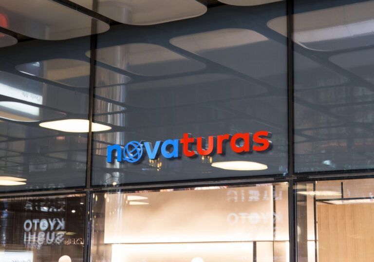 „Novaturas“ paskelbė audituotus rezultatus, tarp šių metų prioritetų – klientų patirties gerinimas ir organizacijos transformacija