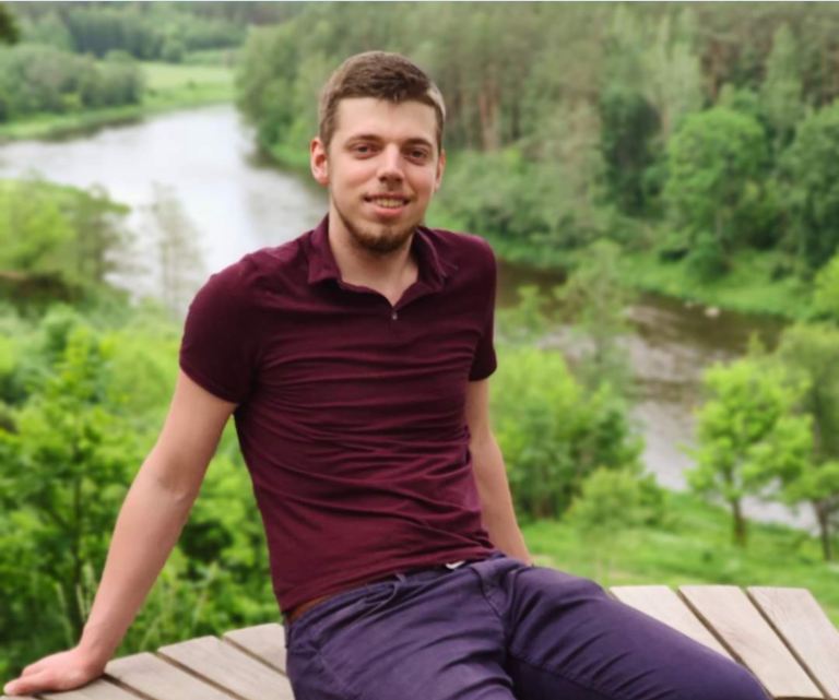 Inžinieriumi dirbantis Edvard profesiją pamilo stebėdamas tėčio darbą: „Laikas ėjo, o pomėgis niekur nedingo“