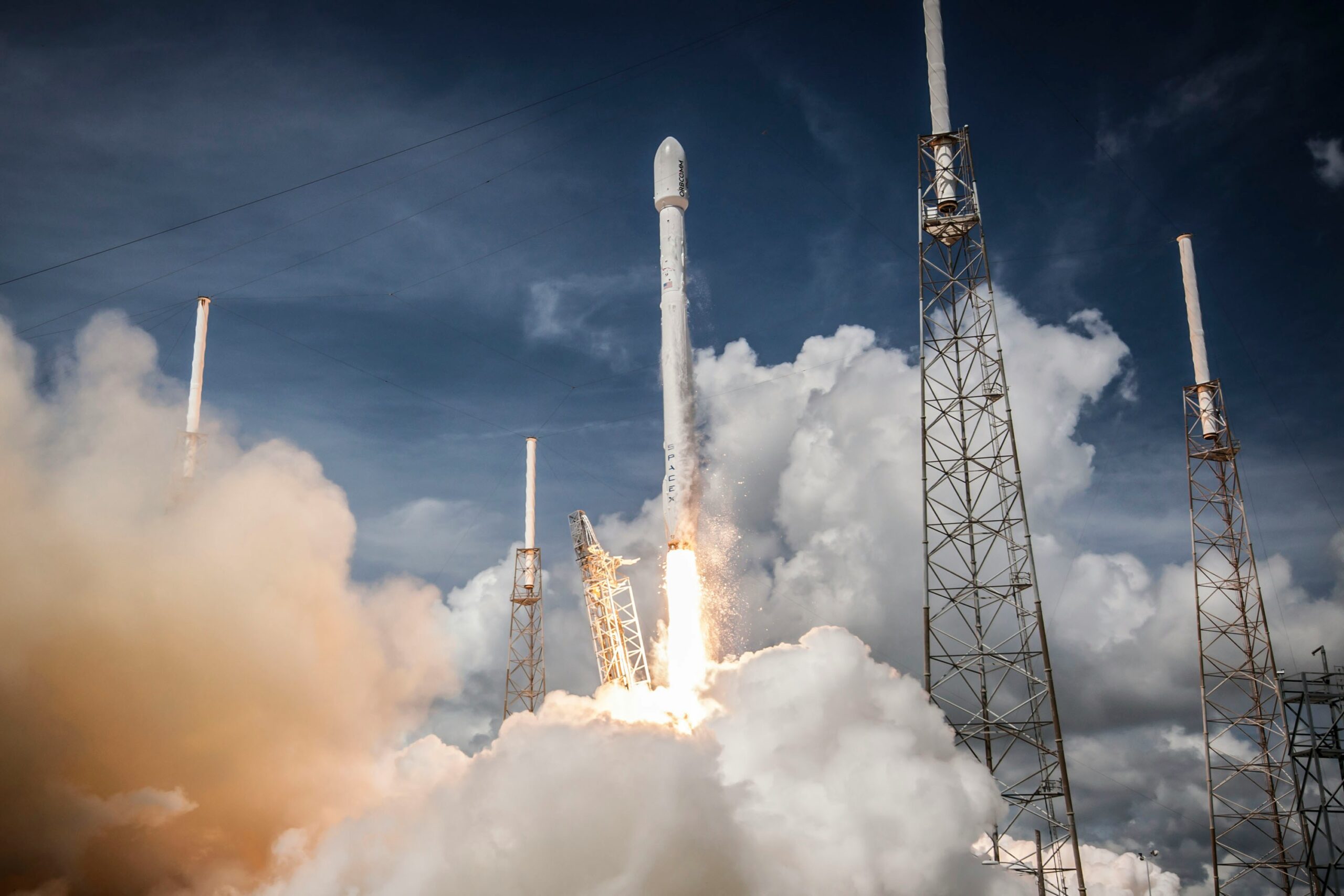 „SpaceX“ raketos paleidimas – iliustracinė nuotrauka
