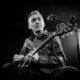 Britų gitaristas Justin Adams