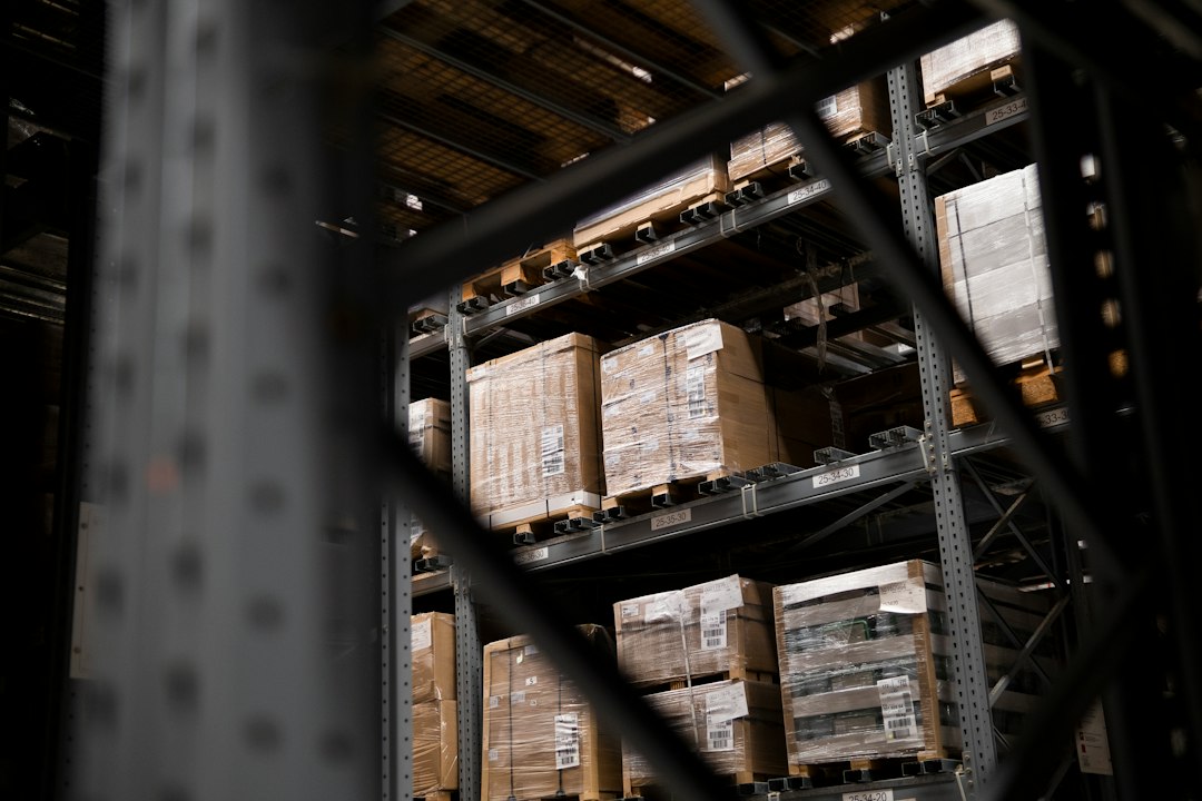 Iliustracinė nuotrauka: parcel cardboard boxes shipping warehouse logistics