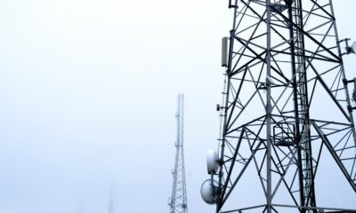 Telekomunikacijų bokštai – iliustracinė David Arrowsmith nuotrauka, Unsplash