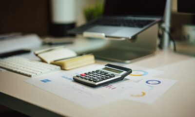 Verslo paskolų finansiniai dokumentai ir skaičiuotuvas